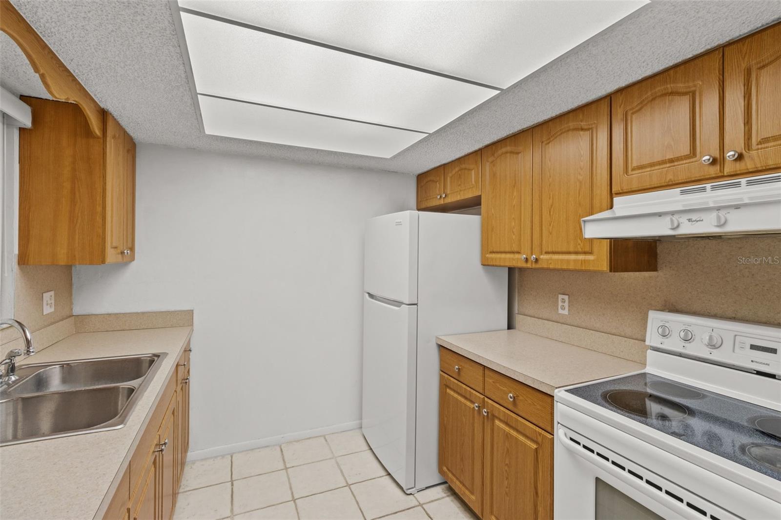 4500 E BAY DRIVE 106