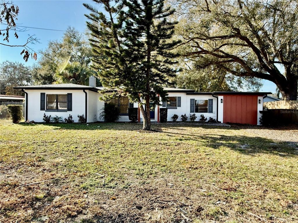 Photo of 6124 Dogwood Drive, Orlando, FL 32807 (MLS # O6382538)