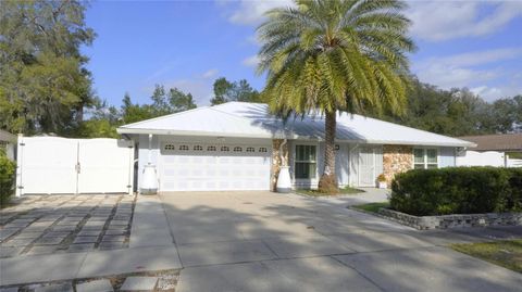 A home in APOPKA