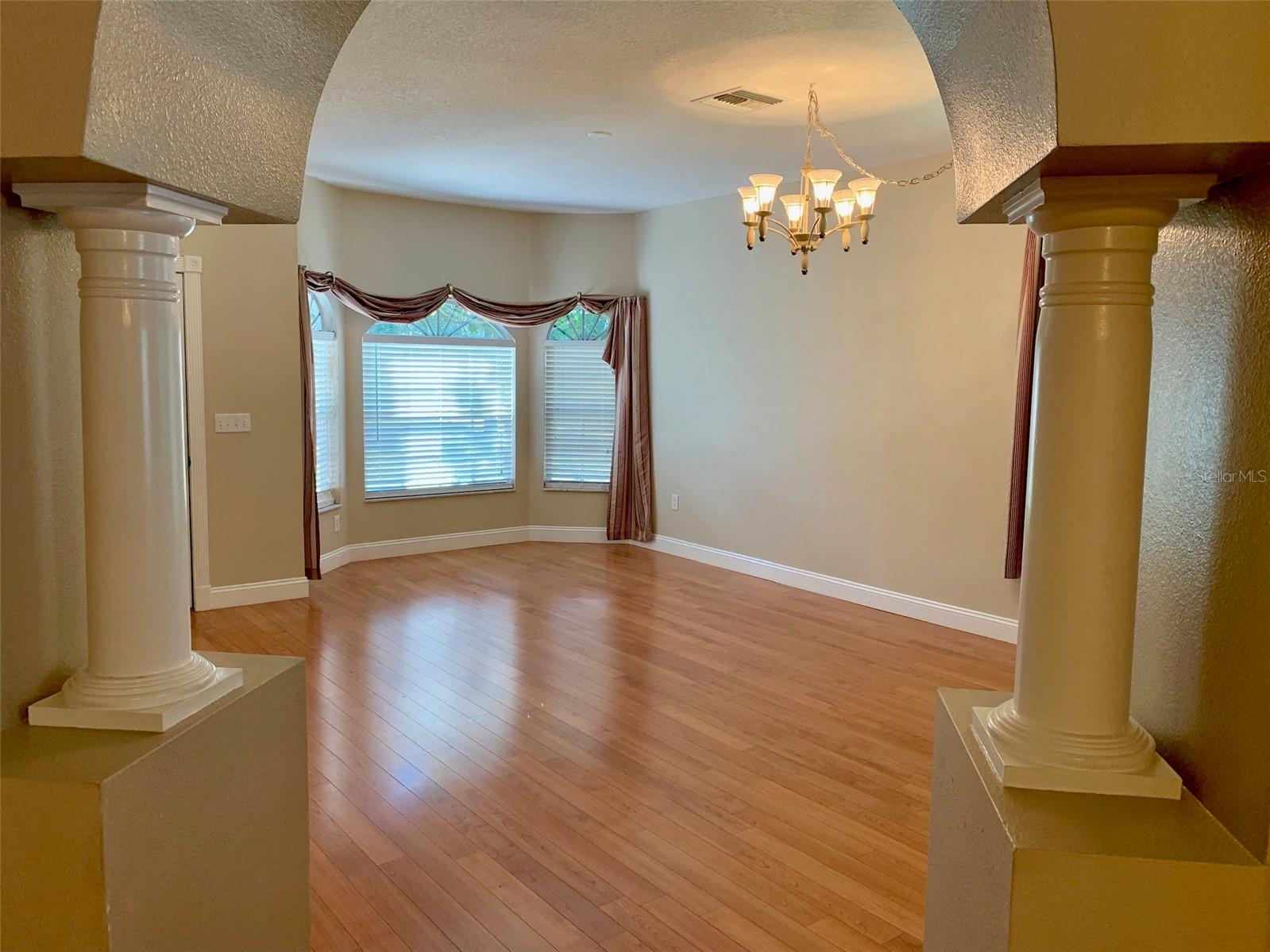 13024 ROYAL GEORGE AVENUE