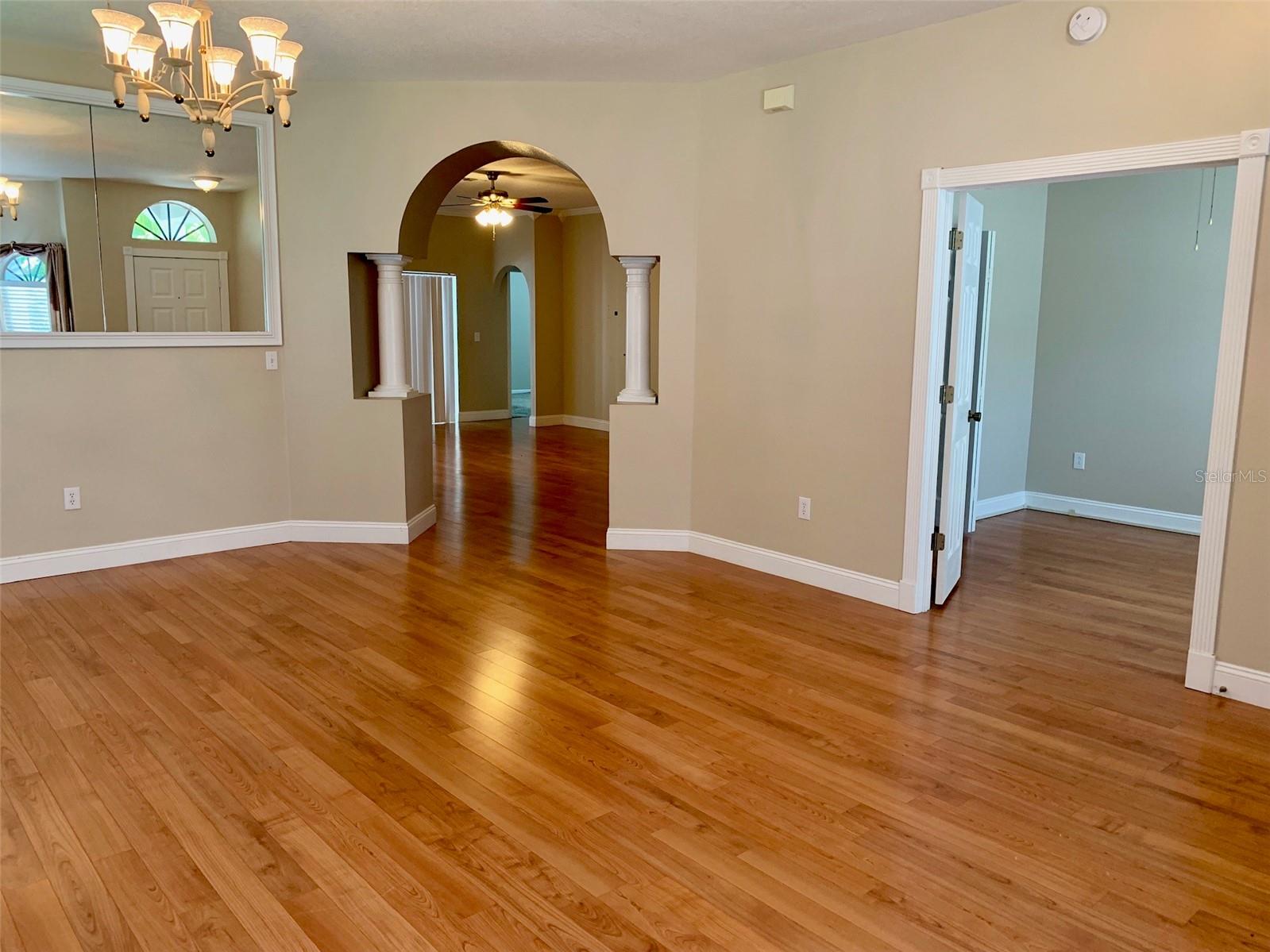 13024 ROYAL GEORGE AVENUE