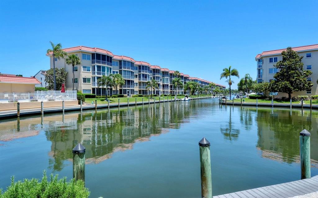 SIESTA HARBOR II - Residential Lease