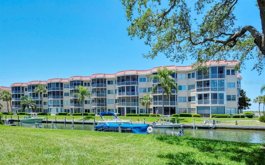 SIESTA HARBOR II - Residential Lease