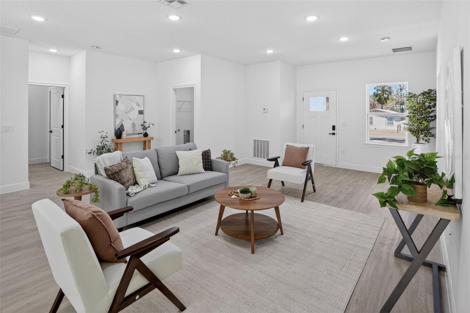 CITRUS SPGS UNIT 04 - Residential