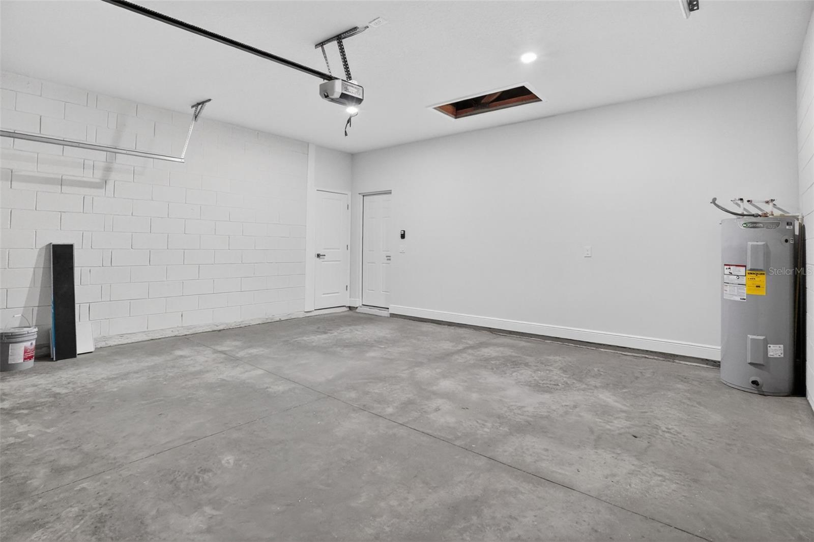 CITRUS SPGS UNIT 04 - Residential