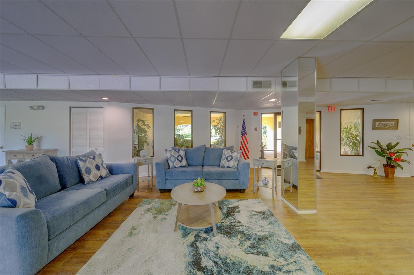 6000 PARK PLACE CONDO - Residential