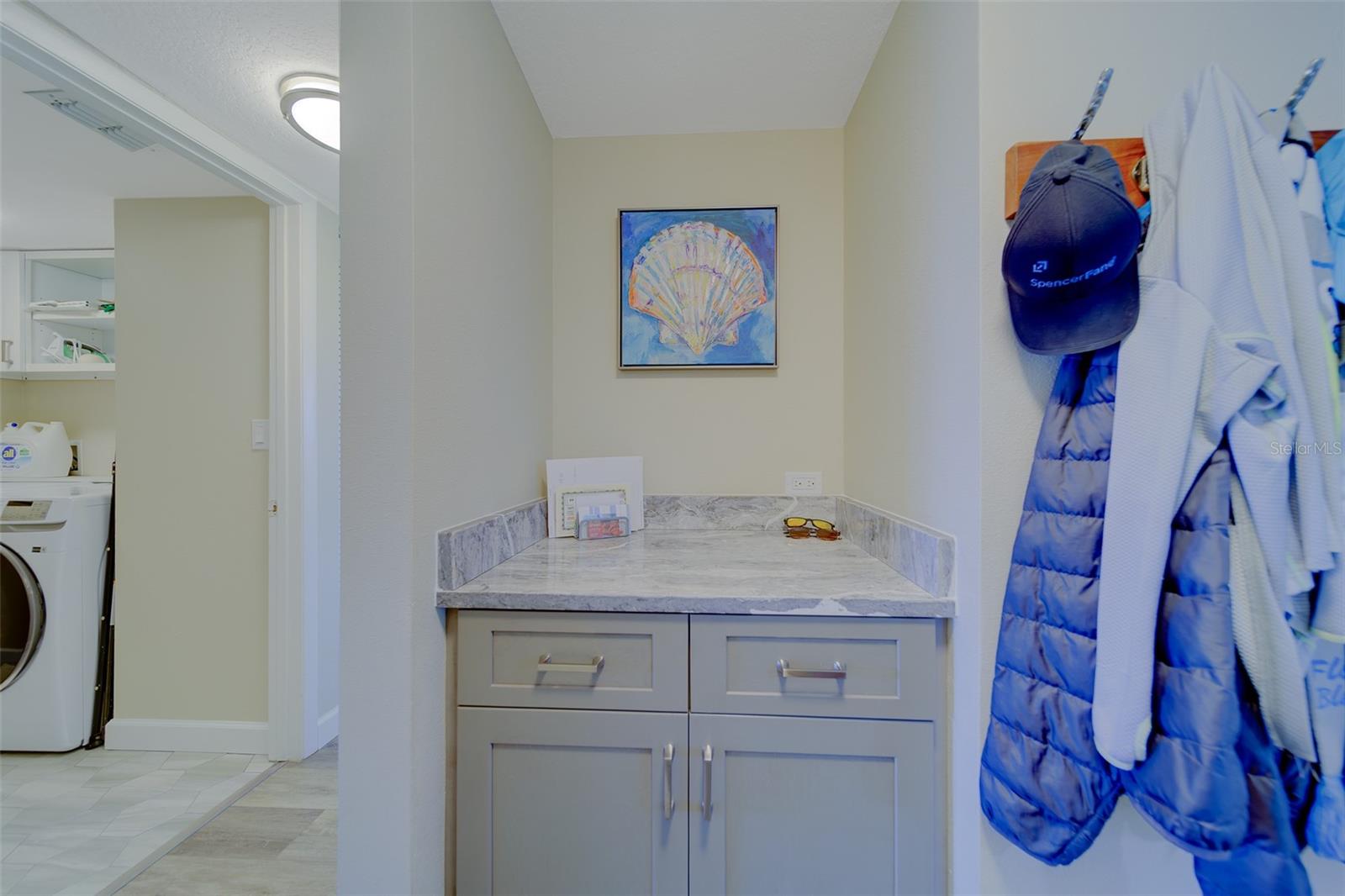 6000 PARK PLACE CONDO - Residential