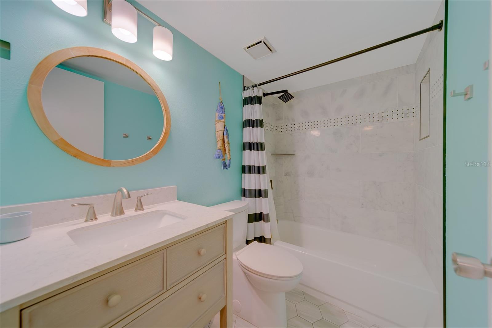 6000 PARK PLACE CONDO - Residential