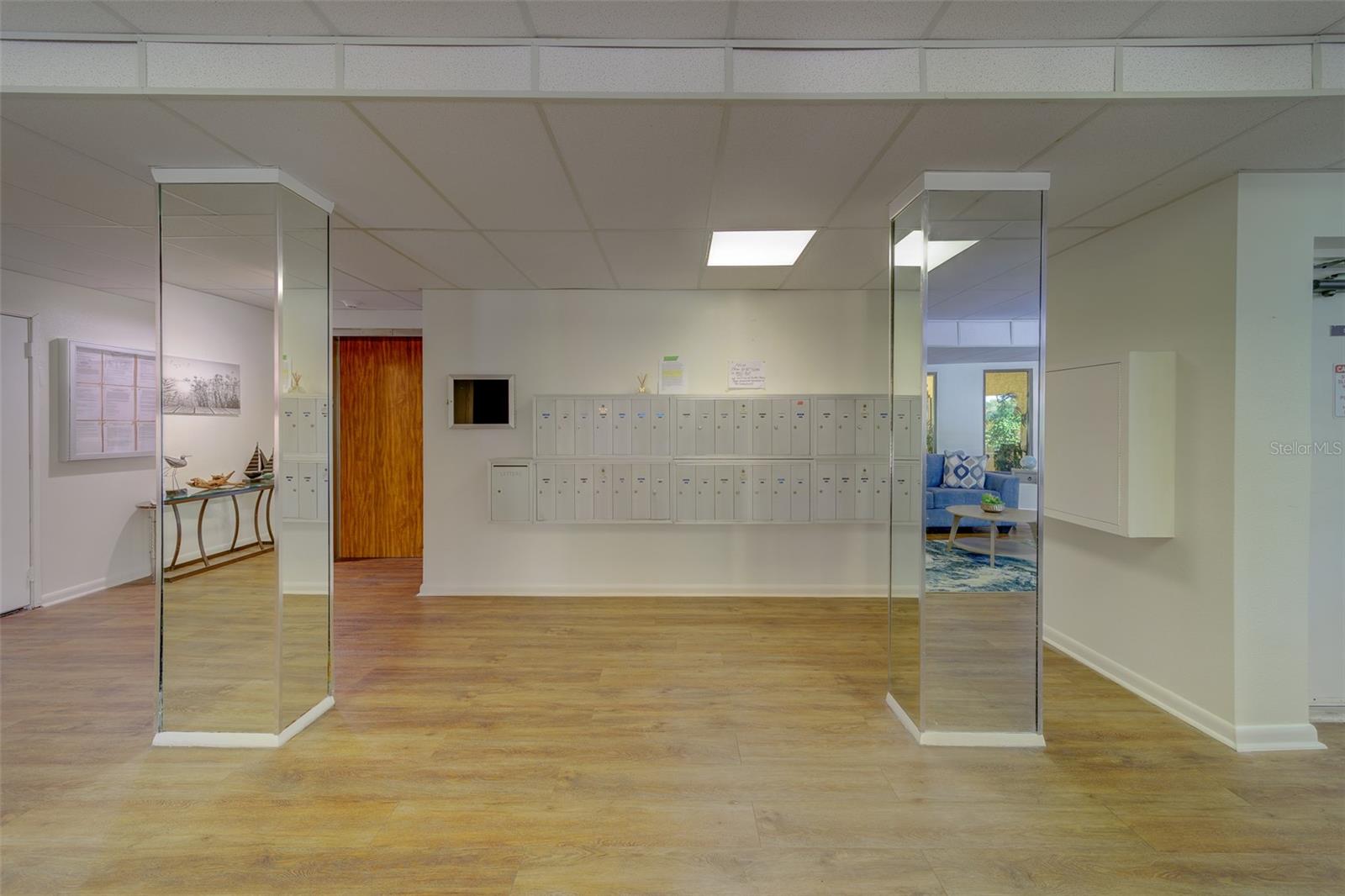 6000 PARK PLACE CONDO - Residential