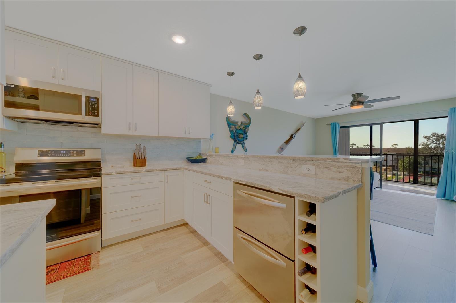 6000 PARK PLACE CONDO - Residential