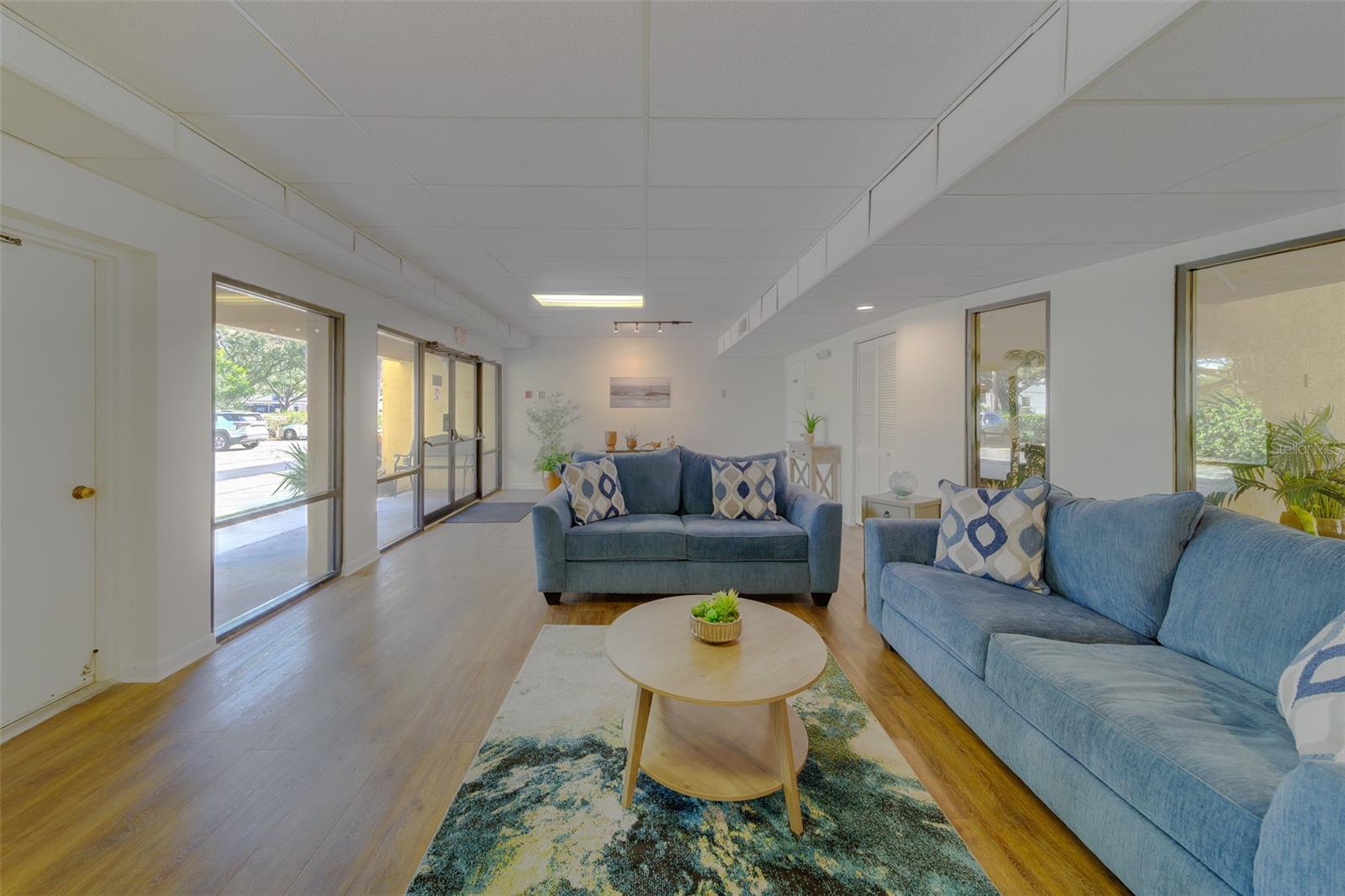 6000 PARK PLACE CONDO - Residential