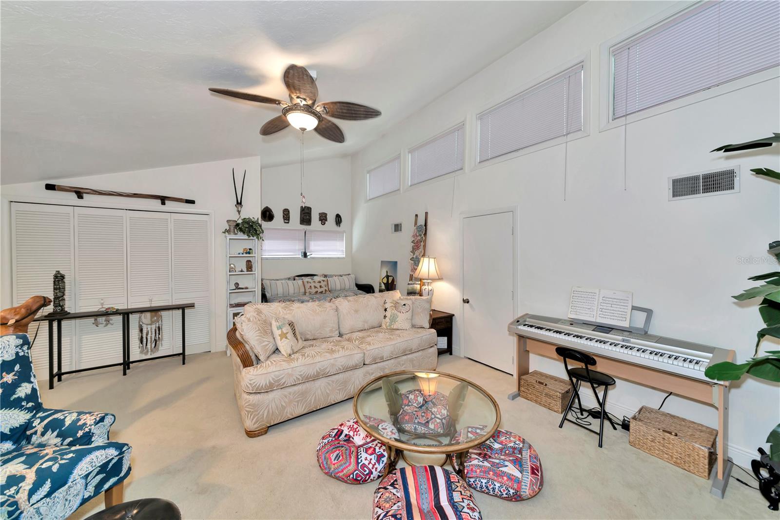 HIDDEN OAKS ESTATES - Residential