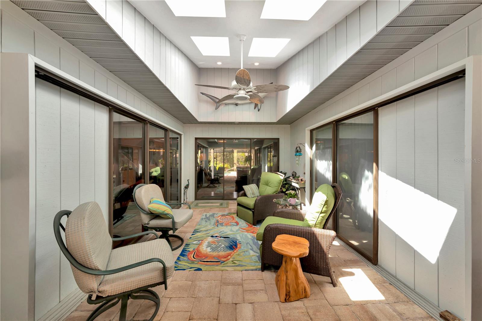 HIDDEN OAKS ESTATES - Residential