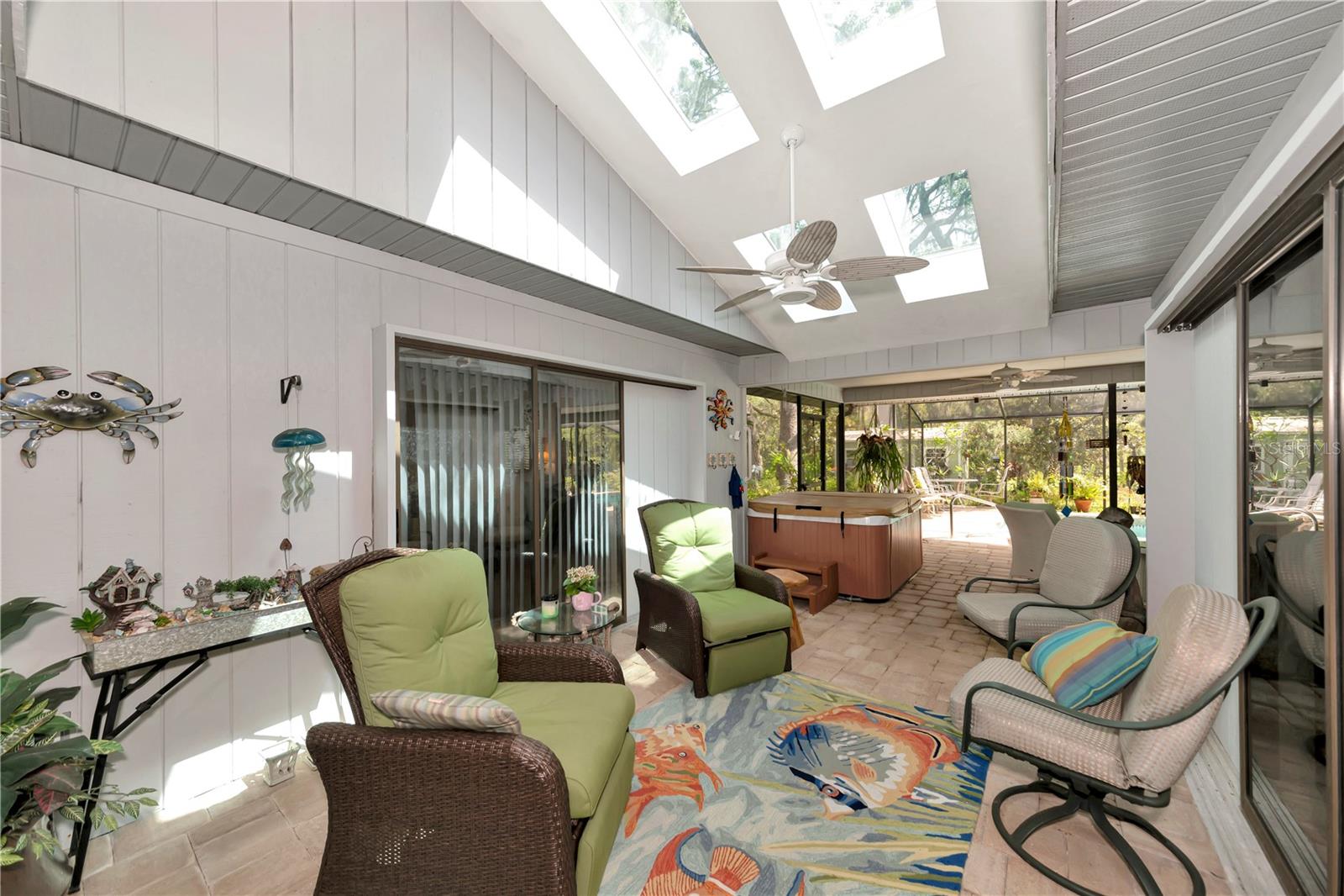 HIDDEN OAKS ESTATES - Residential