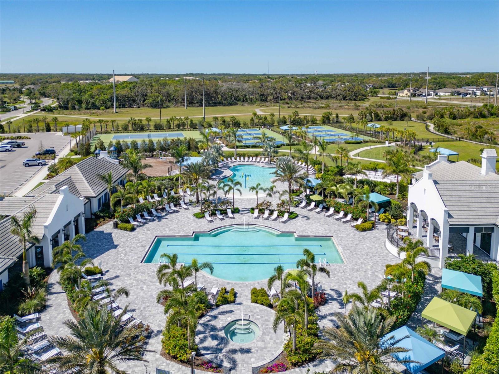WINDWARD/LAKEWOOD RANCH PH 1 - Residential