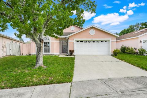 Photo of 11145 Huxley Avenue, Orlando, FL 32837 (MLS # O6344683)