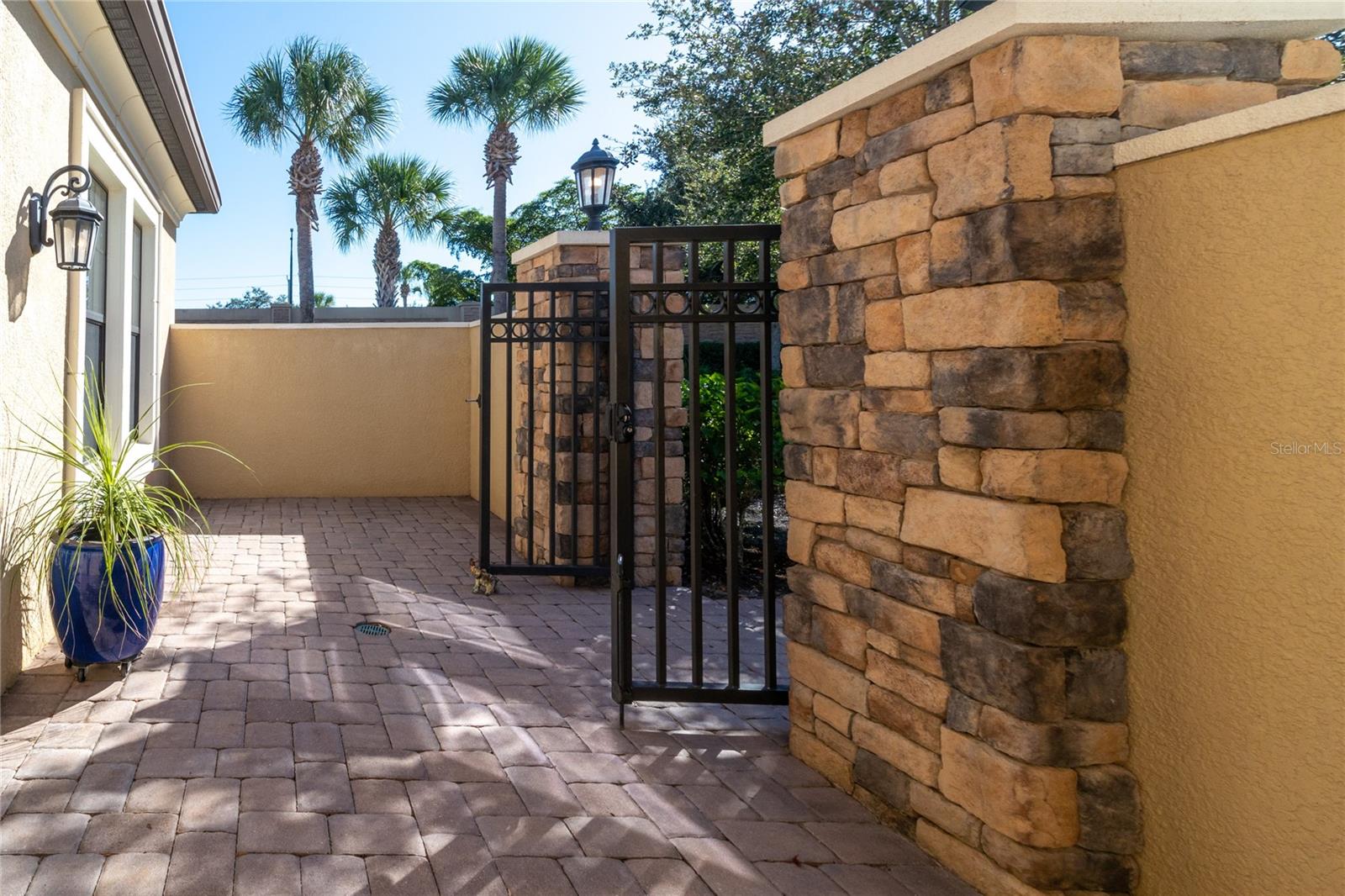 COBBLESTONE/PALMER RANCH PH 1 - Residential