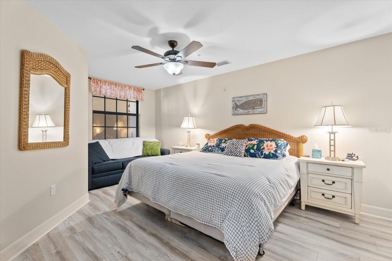 WATER GARDENS - Residential