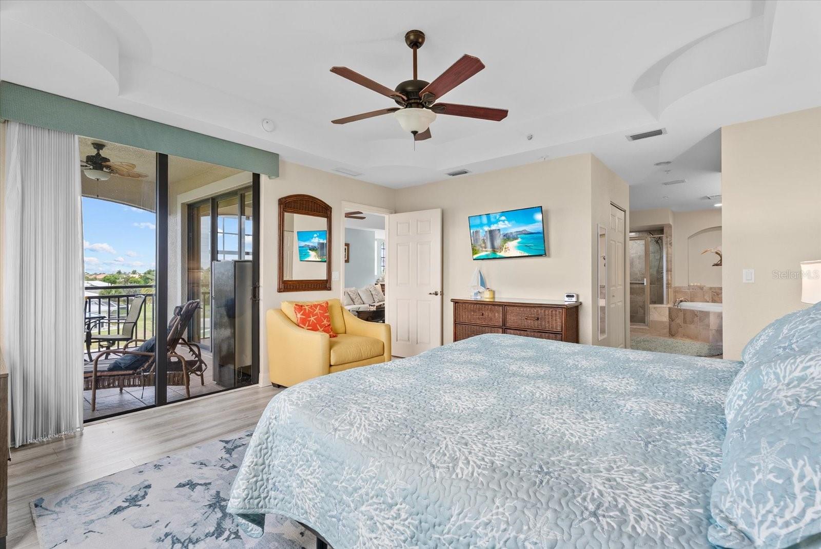 WATER GARDENS - Residential