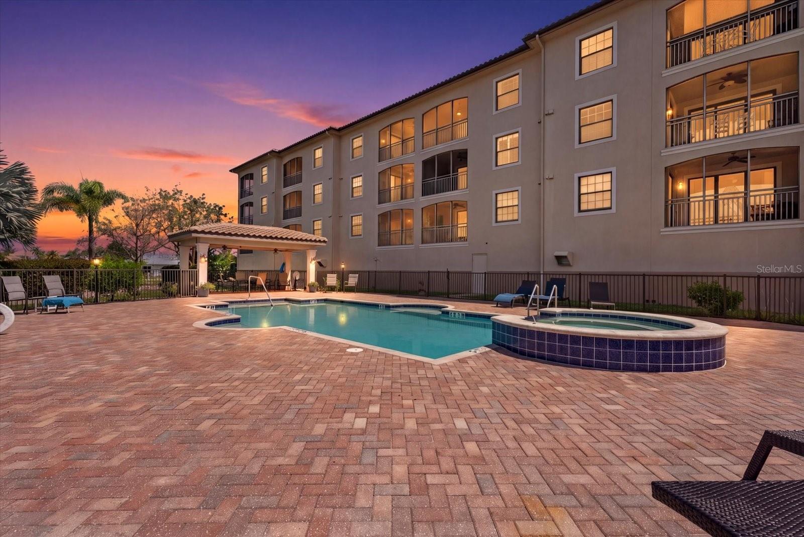 WATER GARDENS - Residential