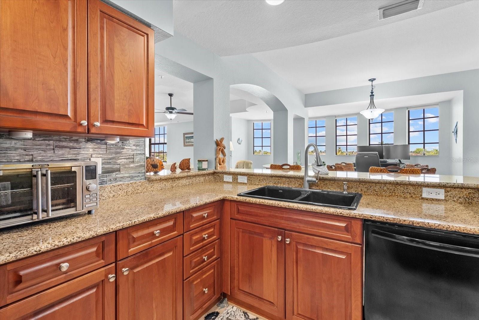 WATER GARDENS - Residential