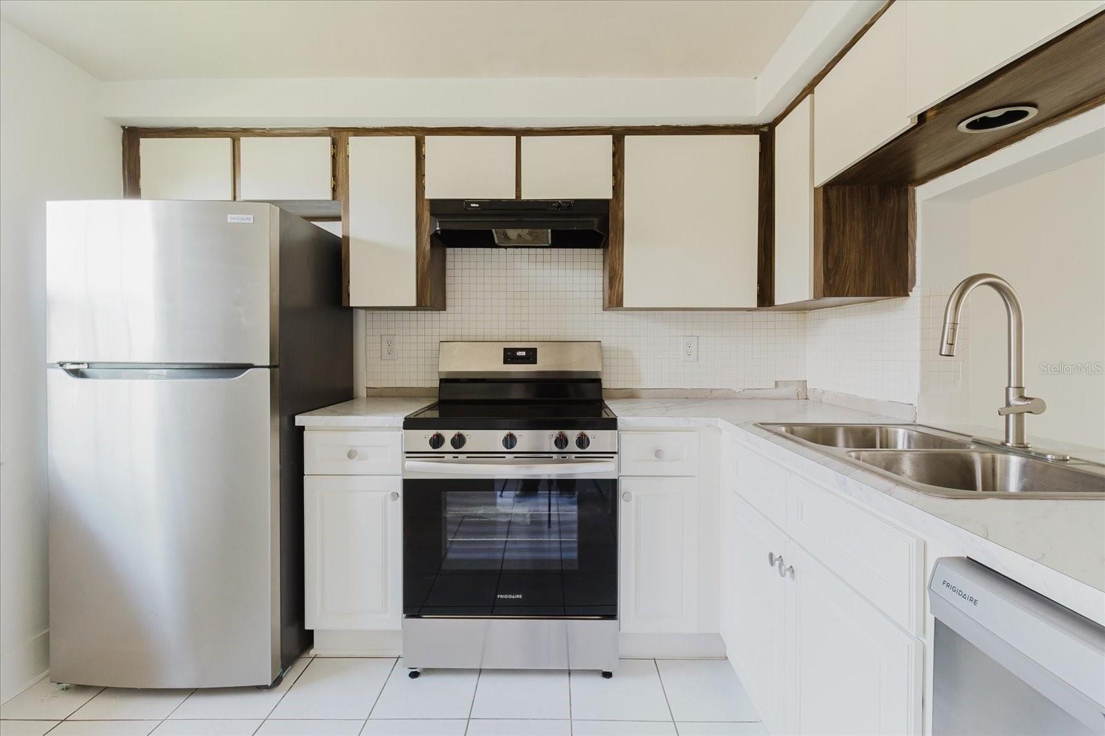 GARDENS BEACON SQUARE - Residential