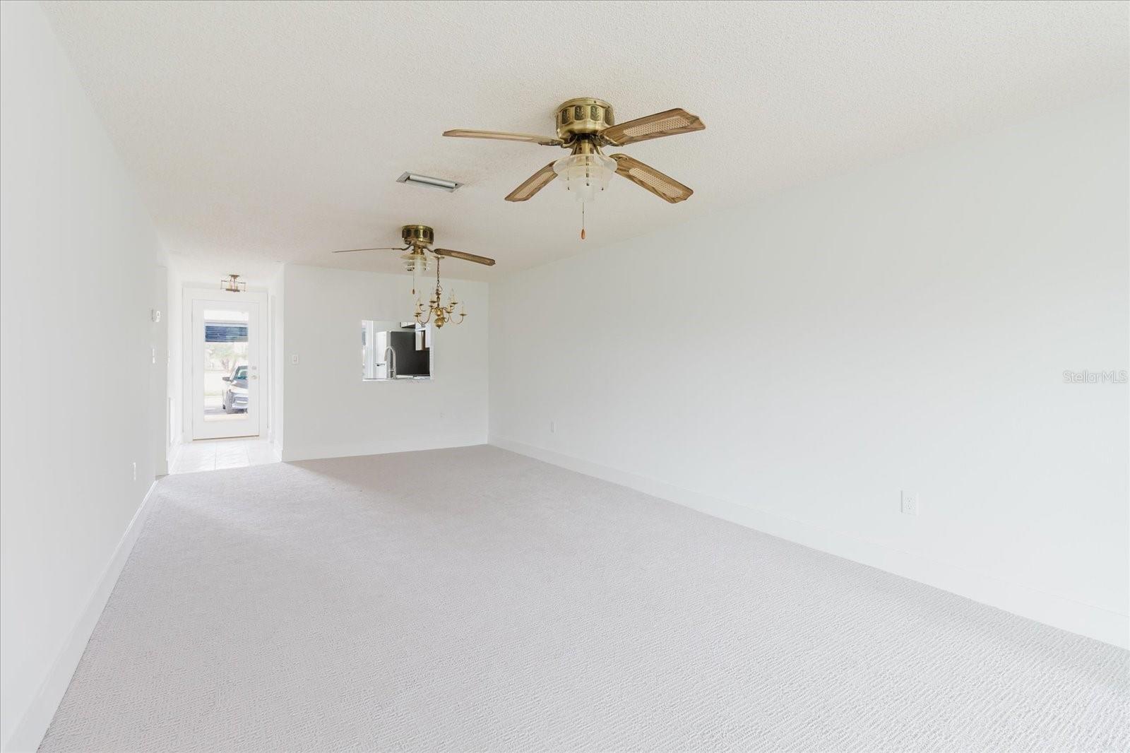 GARDENS BEACON SQUARE - Residential