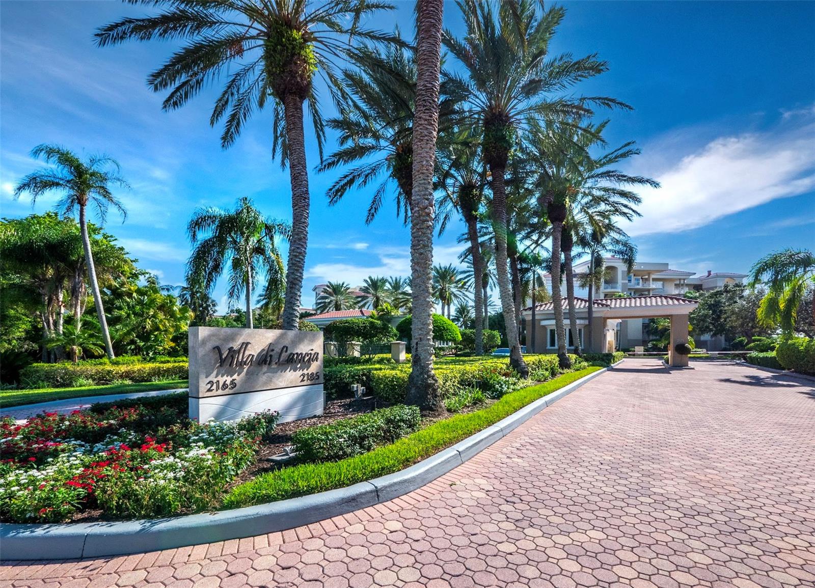 VILLA DI LANCIA PH 1 - Residential