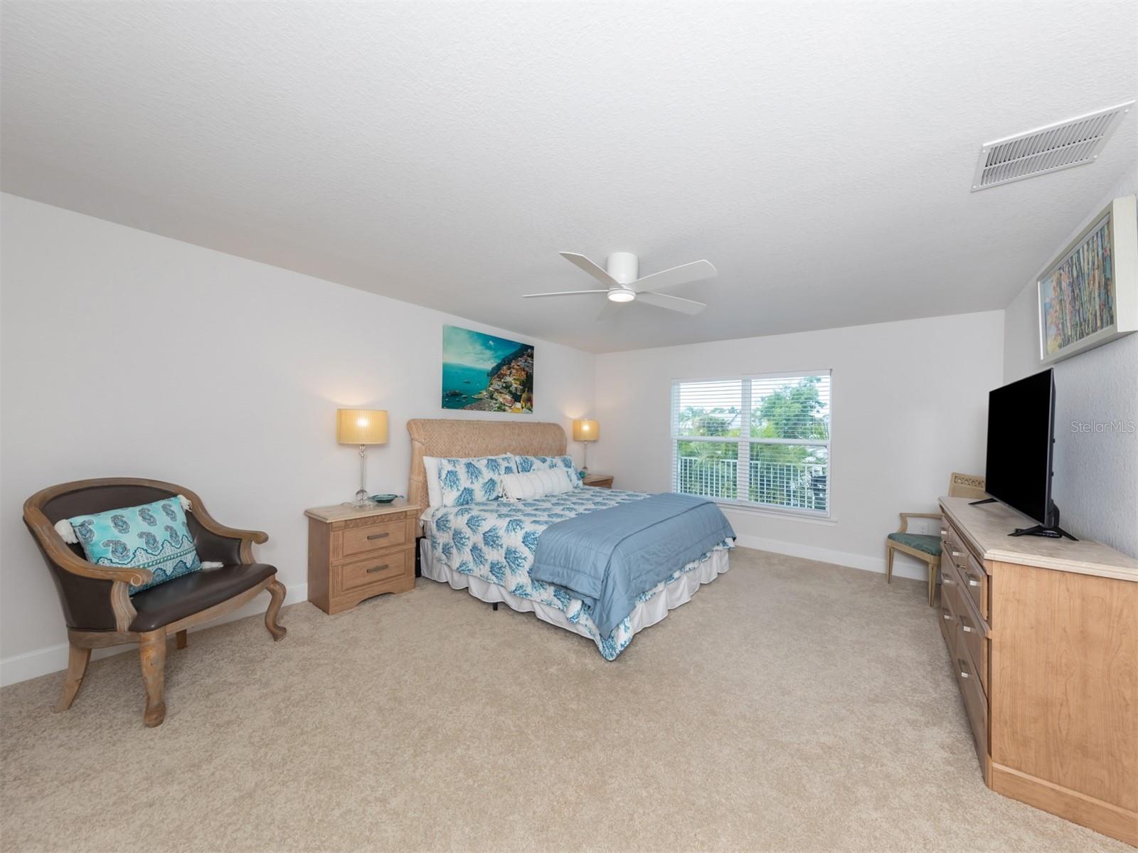 SOUTH VENICE - Residential Lease