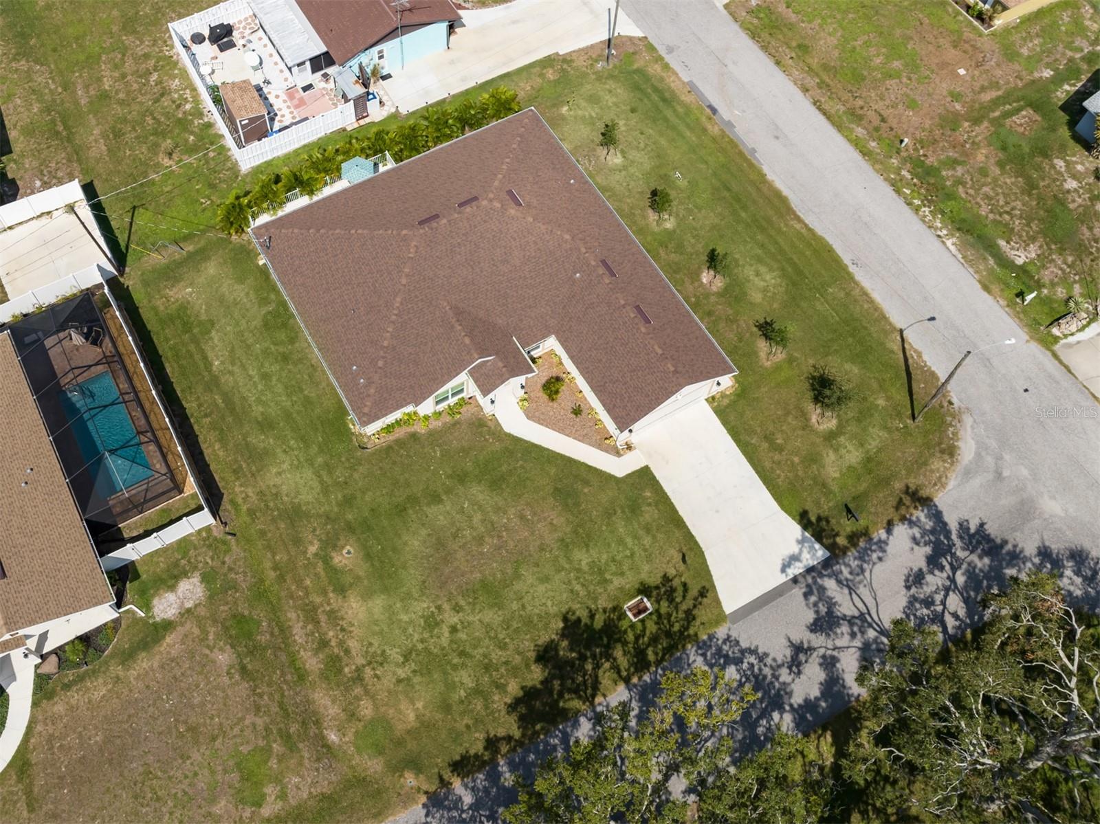 SOUTH VENICE - Residential Lease