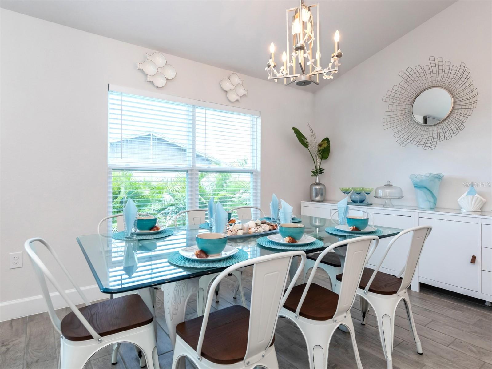 SOUTH VENICE - Residential Lease