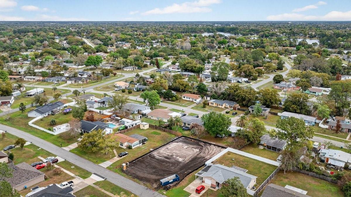 DELTONA LAKES UNIT 11 - Residential