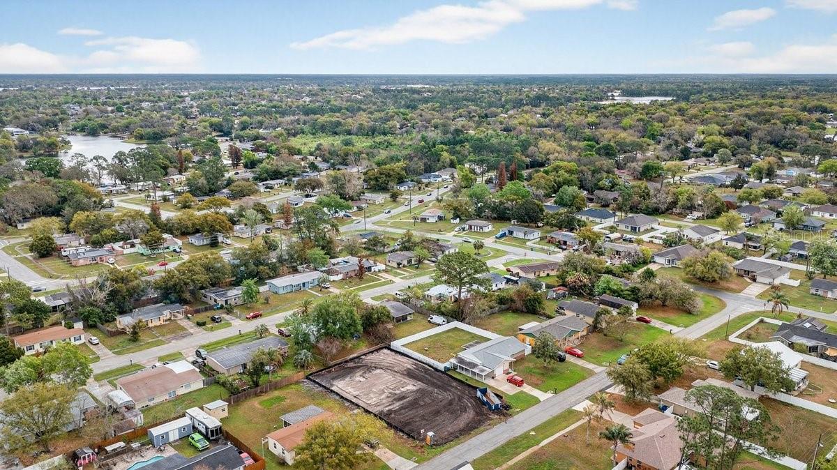 DELTONA LAKES UNIT 11 - Residential