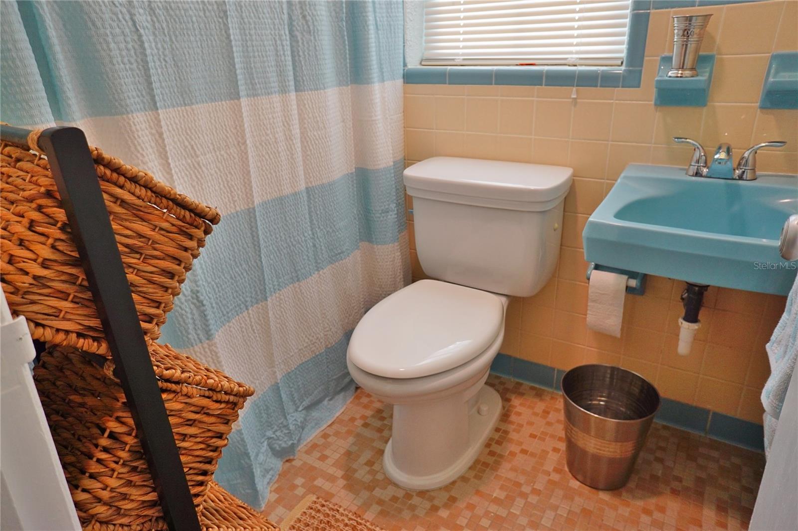 BIDWELLS OAK WOOD ADD - Residential Income