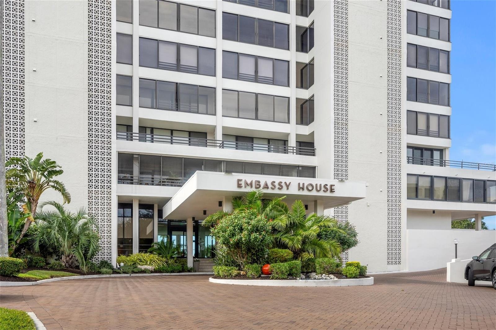 770 S PALM AVENUE 1001