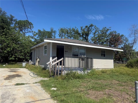 Photo of 14928 Pinecrest Road, Tampa, FL 33613 (MLS # TB8519831)