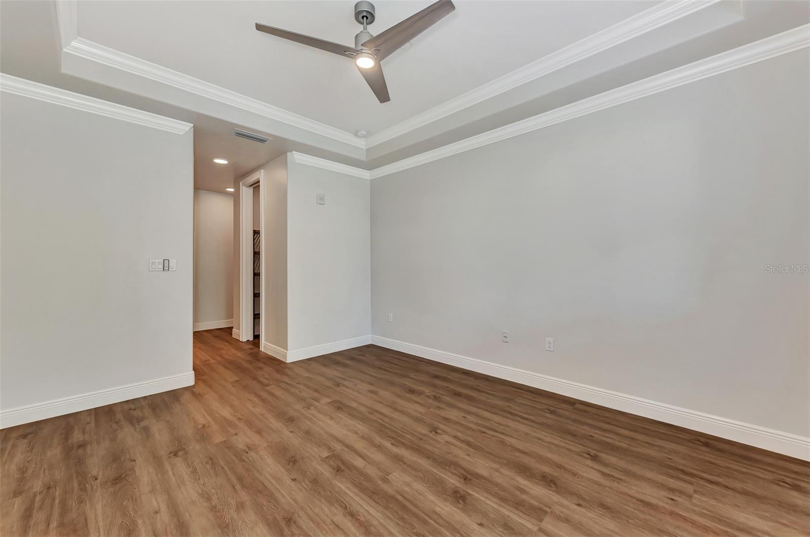 CHE VISTA CONDO - Residential Lease