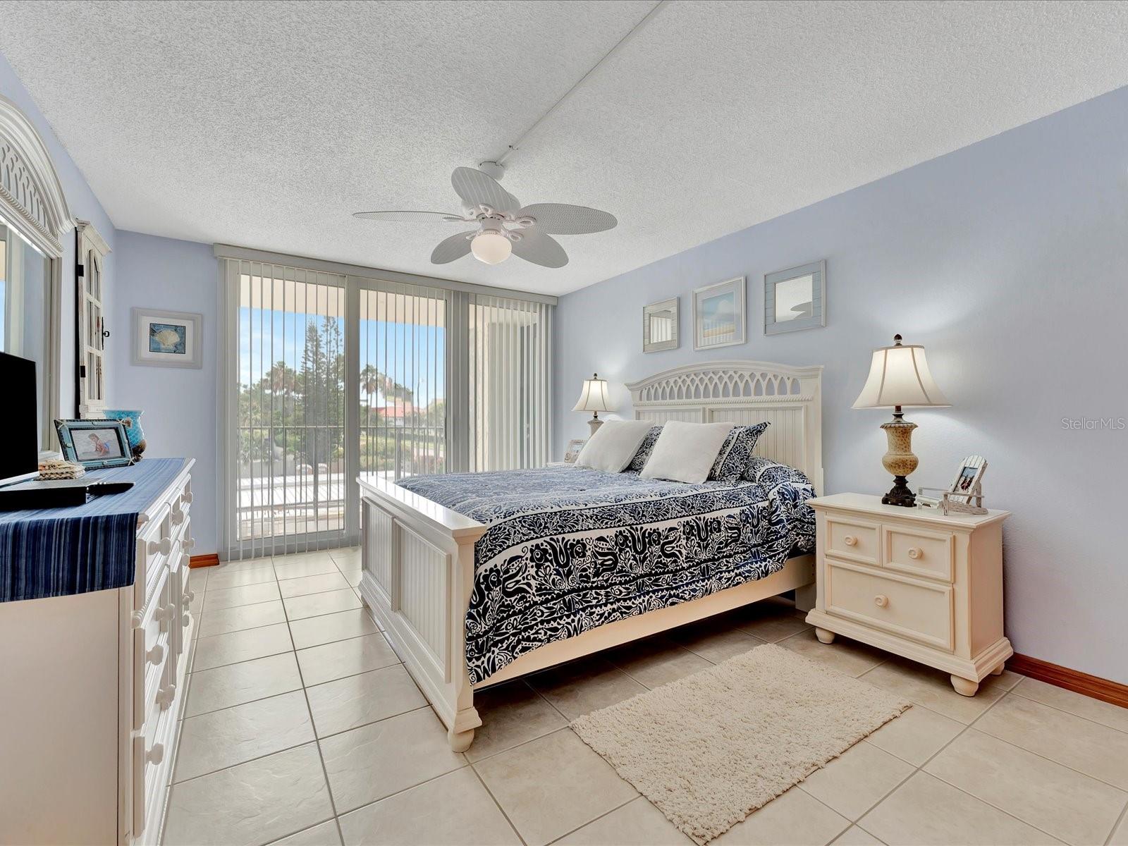 SAND KEY CONDO-SOUTH BEACH 1 - Residential Lease