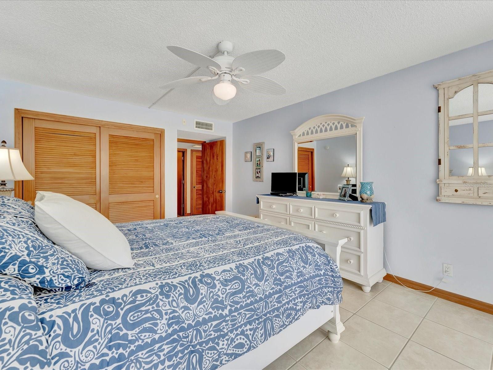 SAND KEY CONDO-SOUTH BEACH 1 - Residential Lease