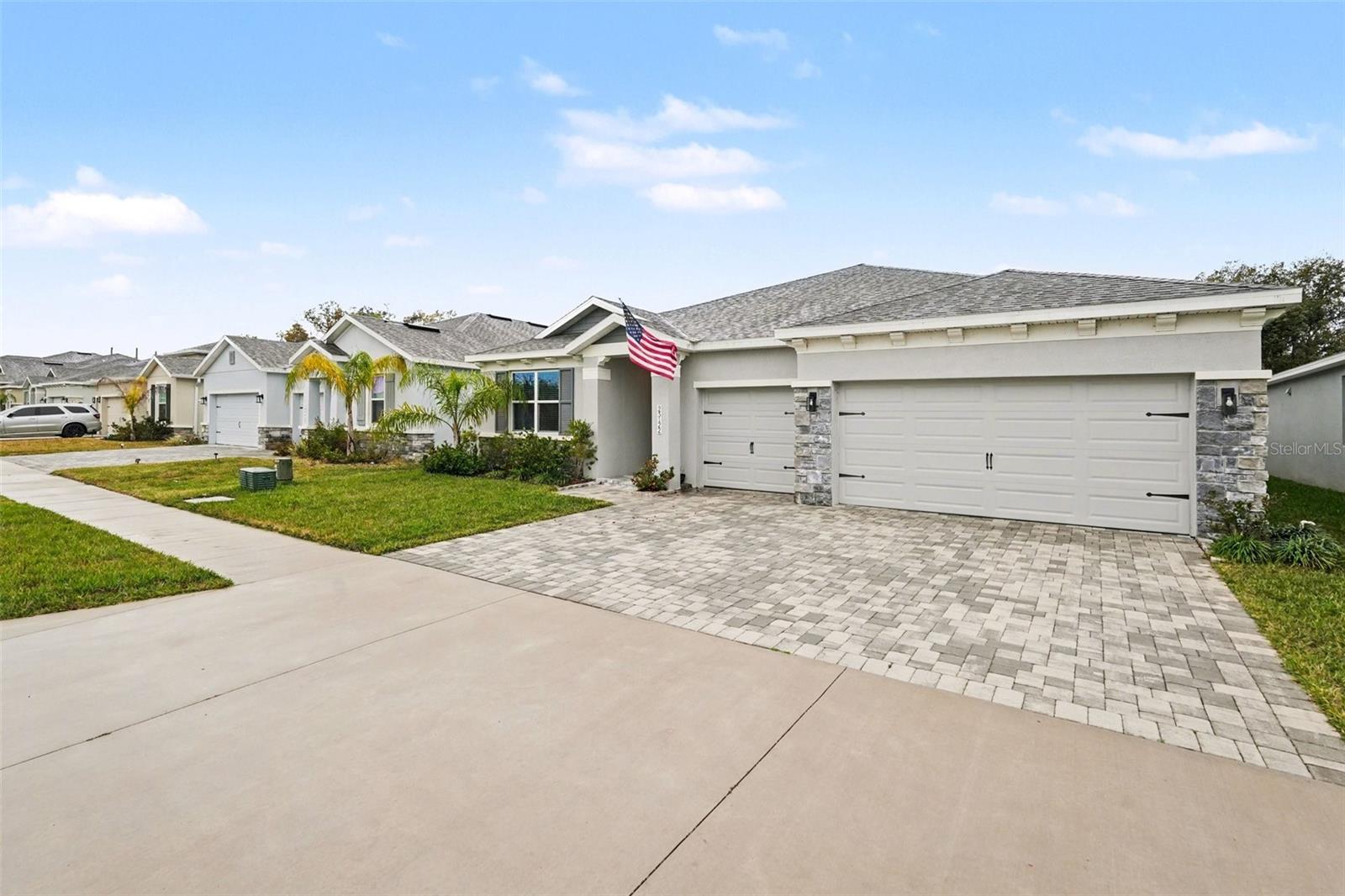 WILLOW RESERVE - Residential