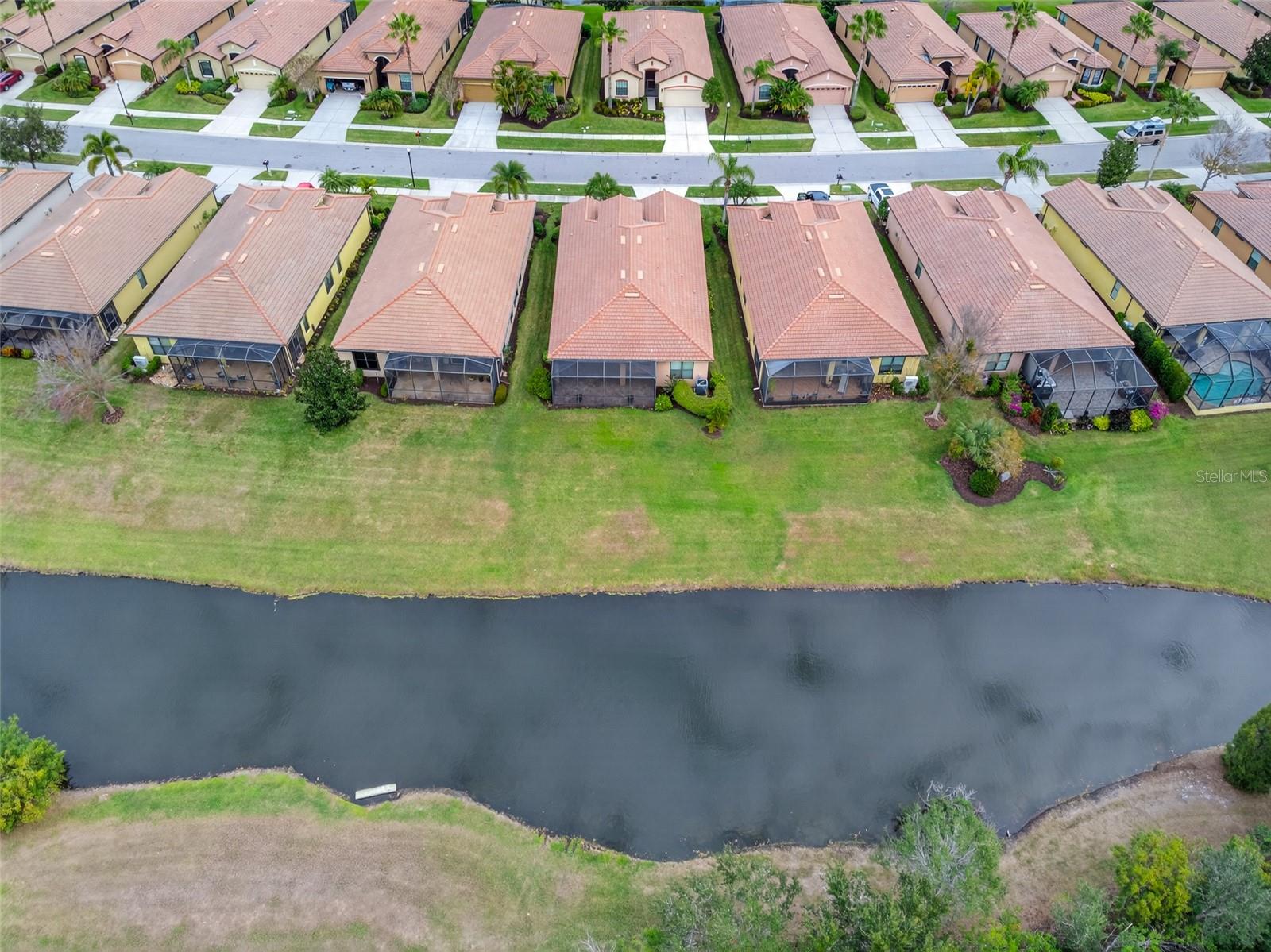 SOUTHSHORE FALLS PH 02 - Residential