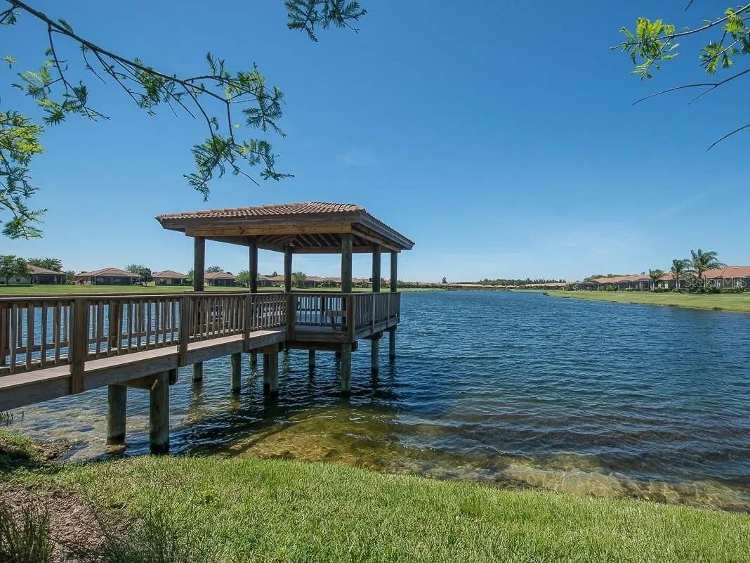 SOUTHSHORE FALLS PH 02 - Residential