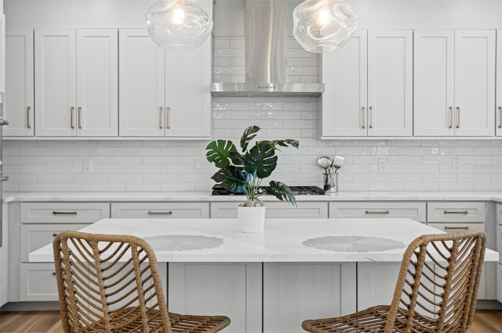 MARINA BAY MASTER CONDO - Residential