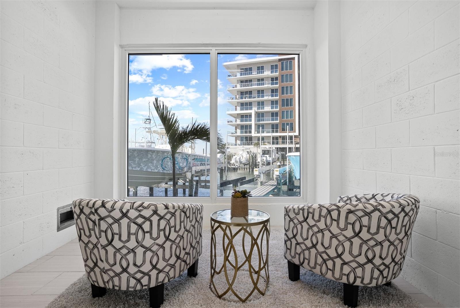 MARINA BAY MASTER CONDO - Residential