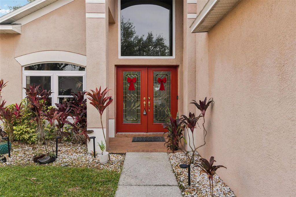 Photo of 1701 Open Field Loop, Brandon, FL 33510 (MLS # TB8456847)