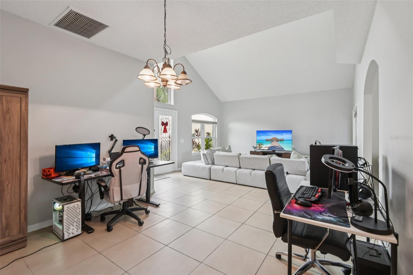 LAKEVIEW VILLAGE SEC I - Residential