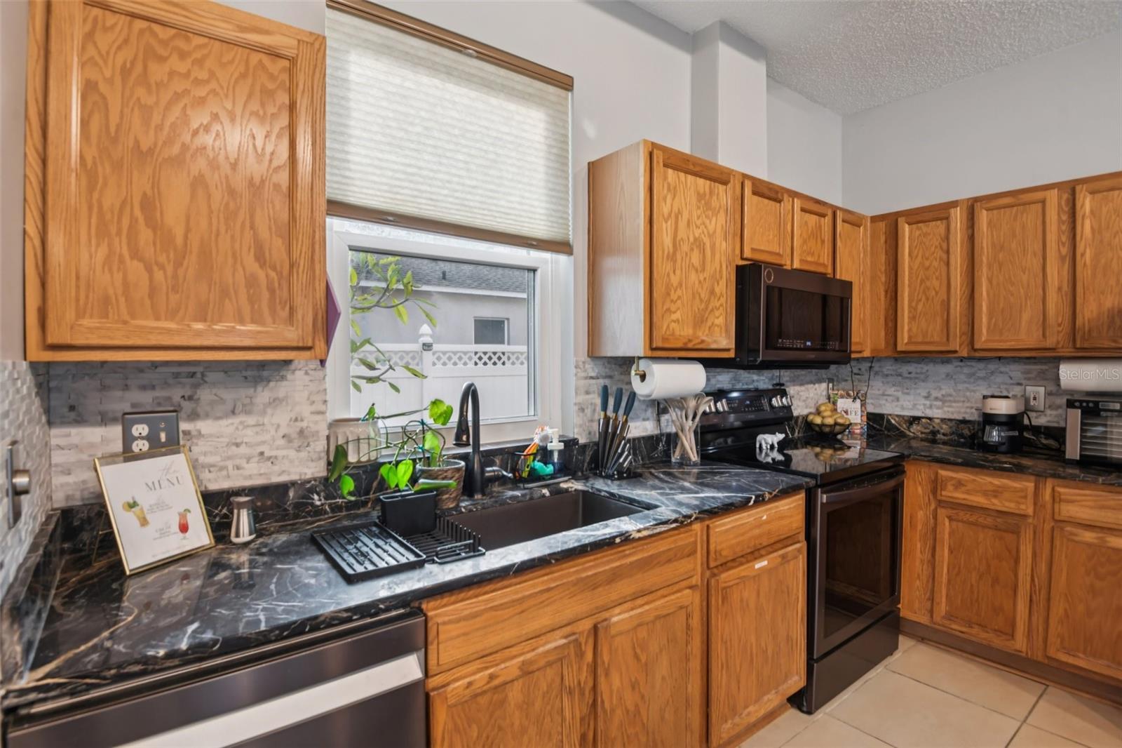 LAKEVIEW VILLAGE SEC I - Residential