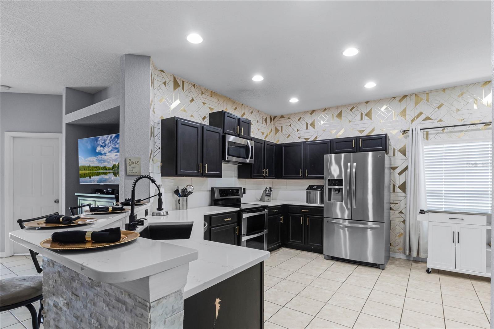 HIGH GROVE UNIT 01 LT 01 PB 50 PG 19-20 - Residential