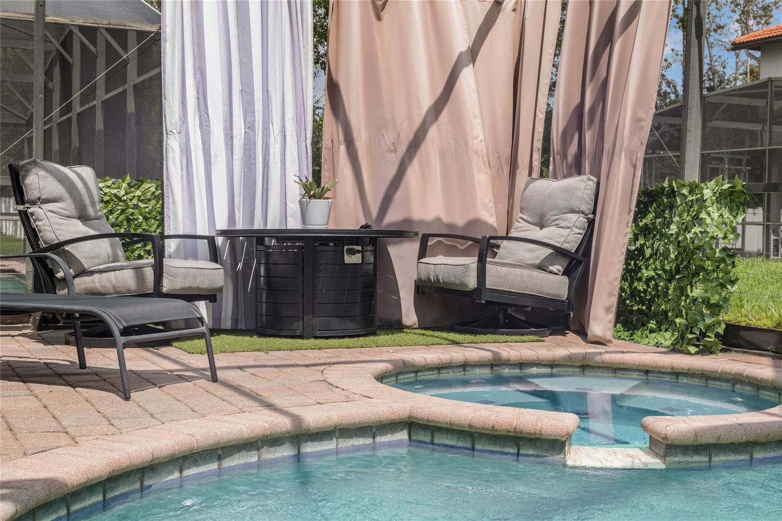 HIGH GROVE UNIT 01 LT 01 PB 50 PG 19-20 - Residential