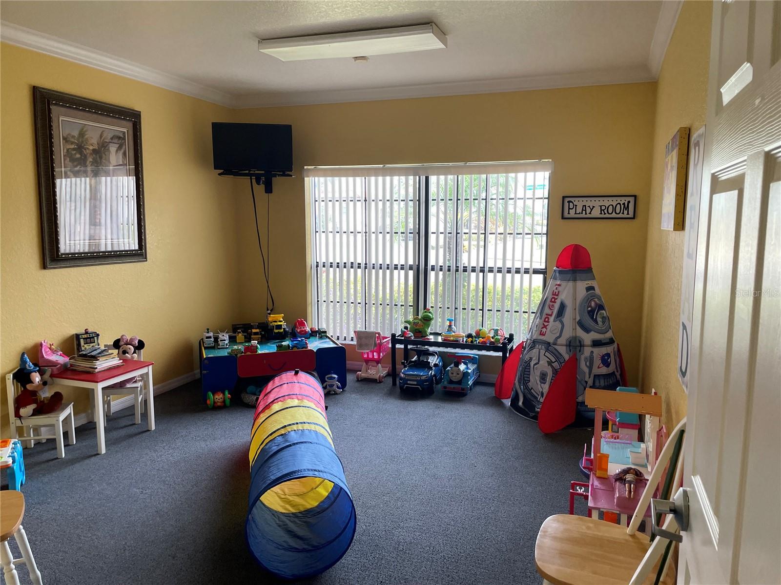 HIGH GROVE UNIT 01 LT 01 PB 50 PG 19-20 - Residential